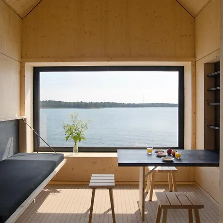 Country house Majamaja Off-grid Retreat Helsinki
